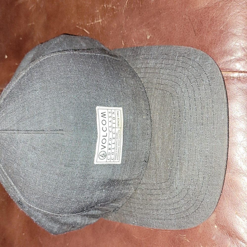 Volcom Hat - image 1